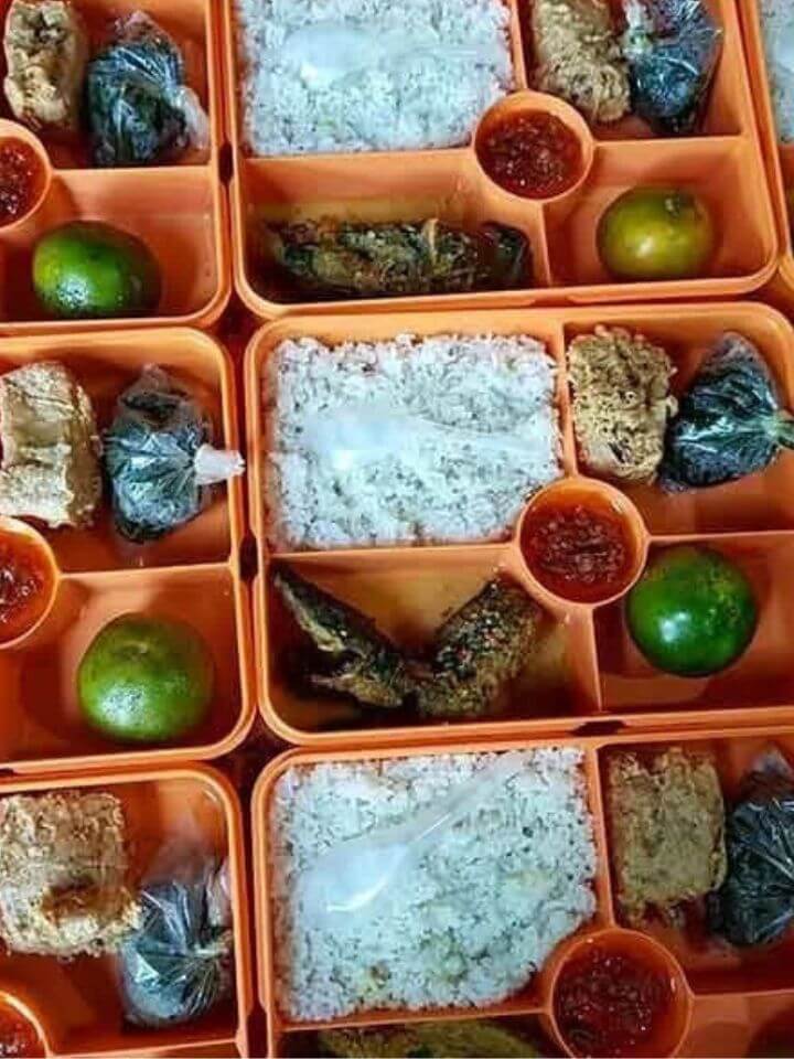 (082226001128) UTRIE Snack Catering Katering Nasi Kotak di Solo Surakarta, menerima pesanan snack kotak atau snack box Daily Catering atau catering hariran untuk Perusahaan Karyawan kantor pabrik